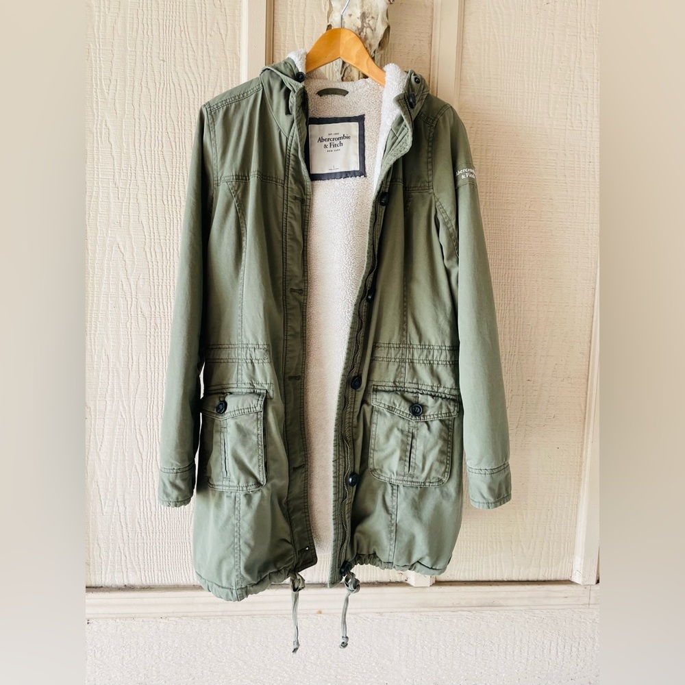 Abercrombie & Fitch Army Green fleece jacket